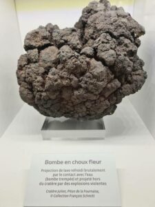 bombe en choux fleur Piton de la Fournaise